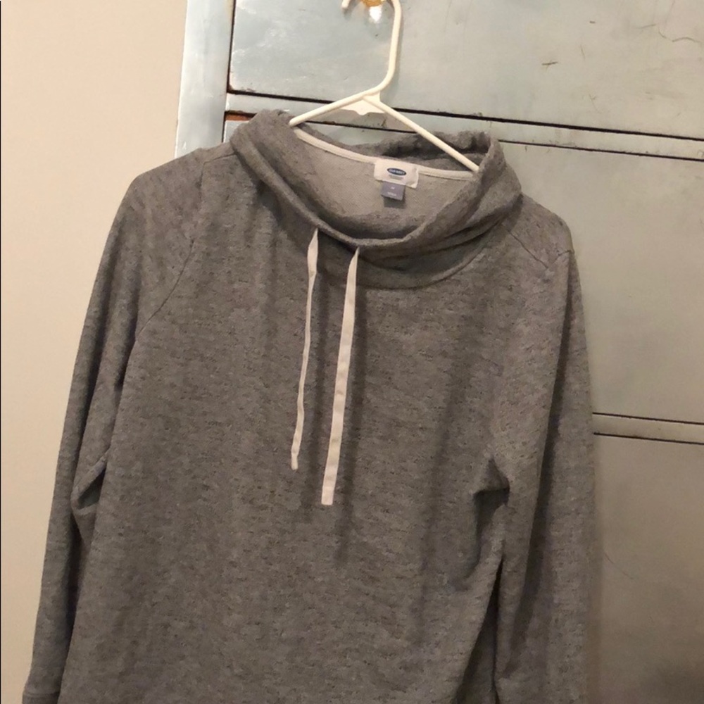old navy sweatshirt. pull over